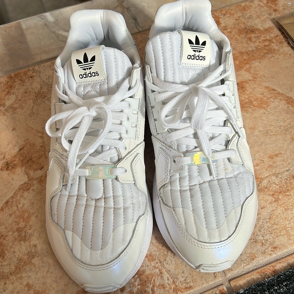 Adidas women zx torsion size 9  in excellent condition